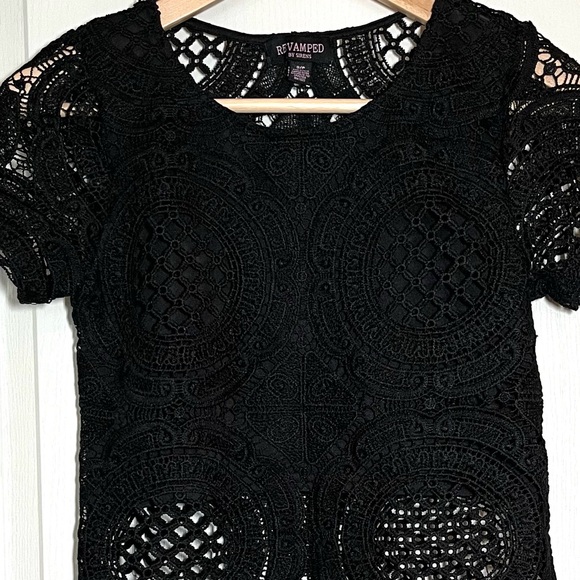 Revamped Black Crochet Lace Short Sleeve Top Fairy Grunge Festival Boho Size S - Picture 2 of 11